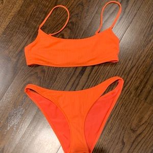 triangl orange bikini